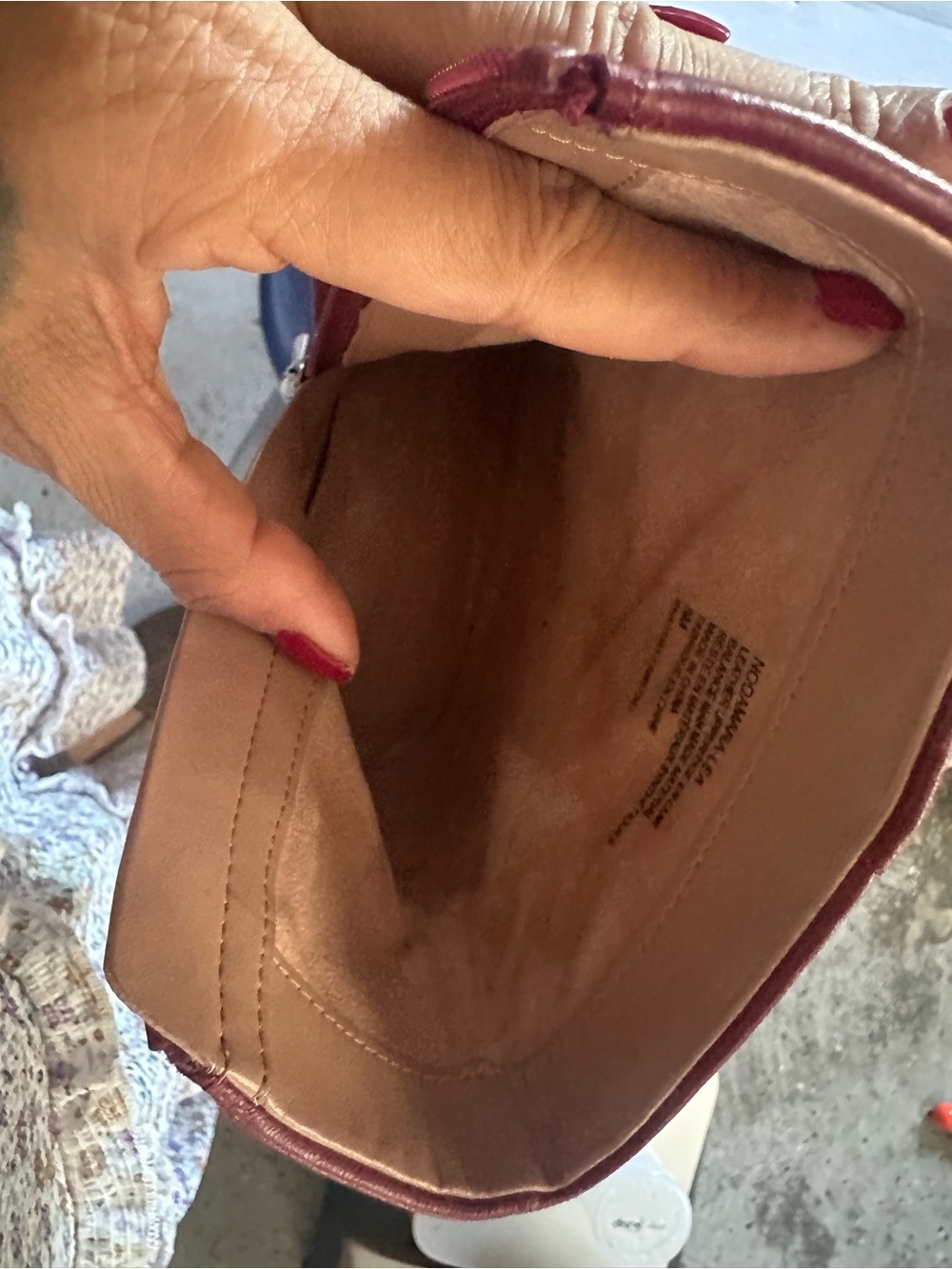 Accessories subcategory identification - Picture 9 of 14